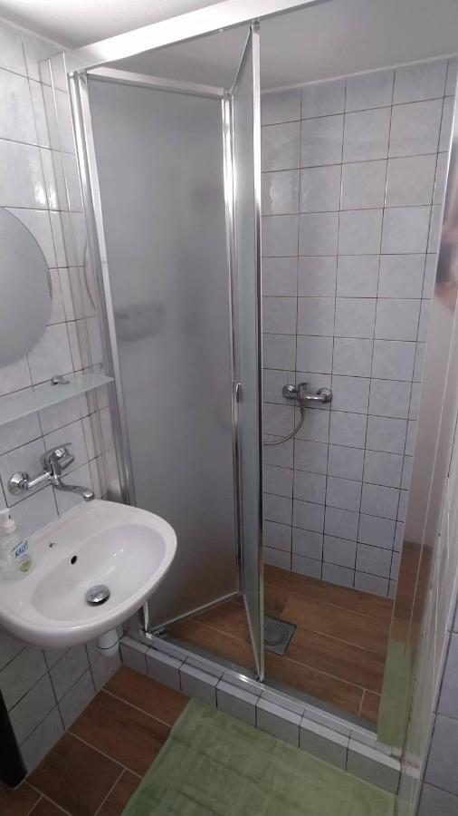 Cyklo Ubytovani A Vinny Sklep Zadovice Zewnętrze zdjęcie